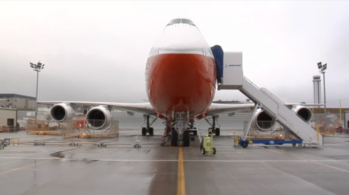 Boeing 747-8i First Engine Run