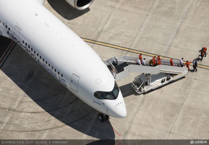 A350_XWB_first_flight_nose