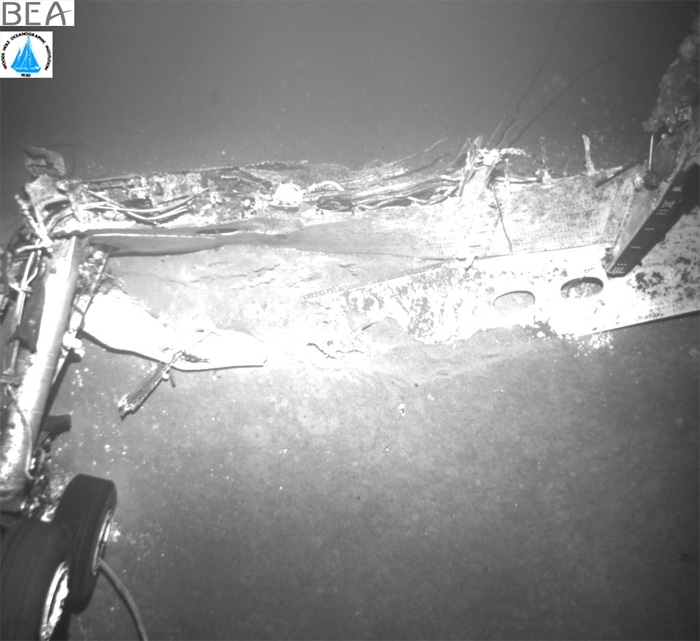 Air France AF447 Wreckage Landing Gear Air France AF447 Wreckage Landing Gear