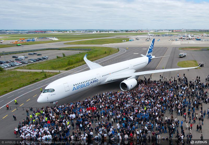 Airbus-A350_XWB-MSN001