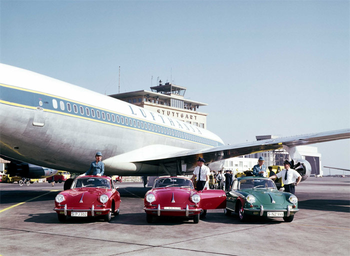 Historical Lufthansa Boeing 707 with Porsche Cars
